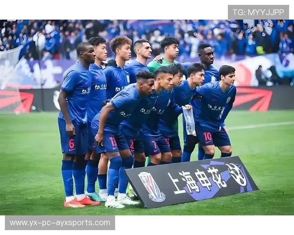 上海申花拉唐边路突破形成威胁—从边路爆发看球队进攻新风格