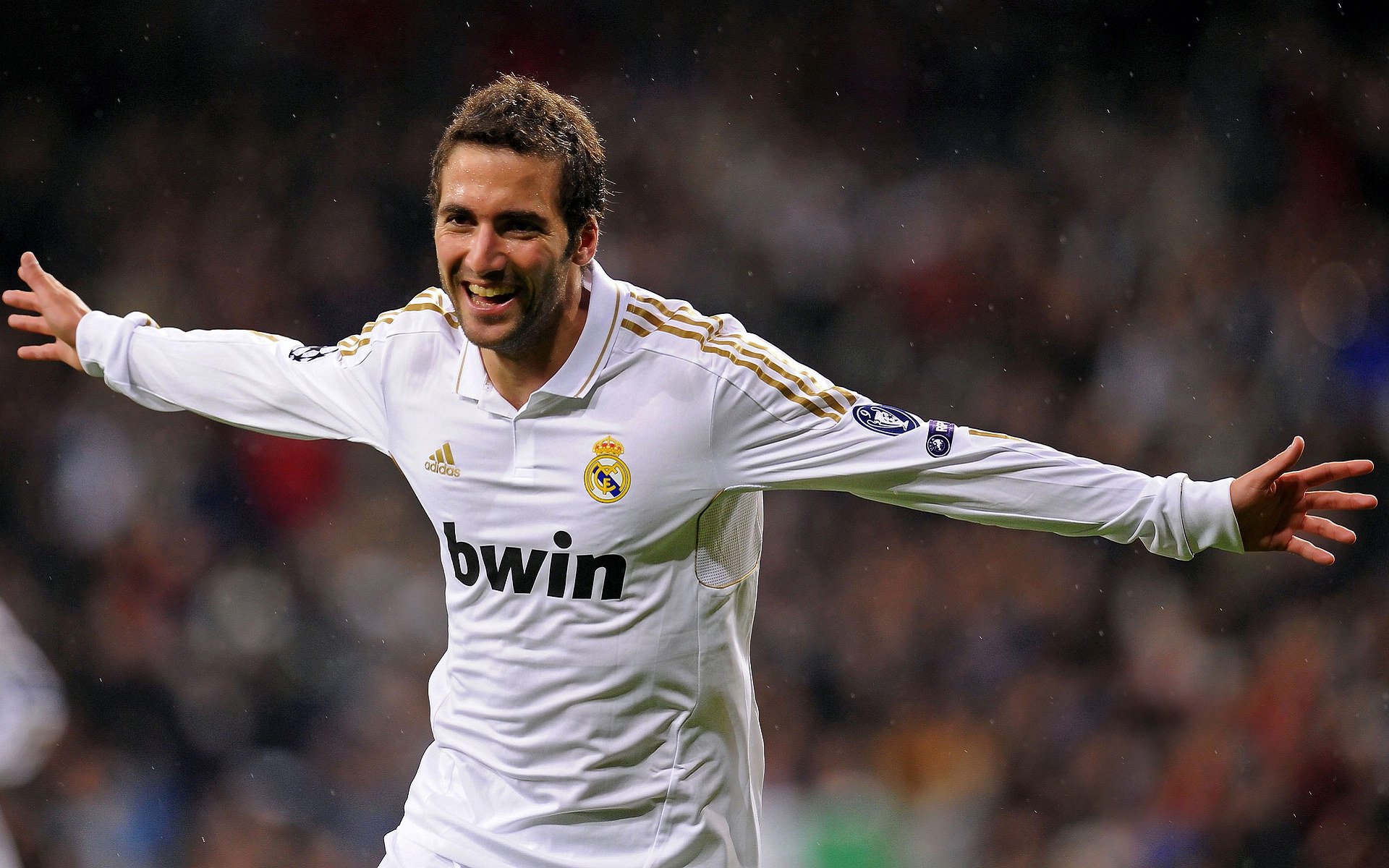 世界杯：社交媒体平台加强世界杯相关谣言审核 减少假新闻传播